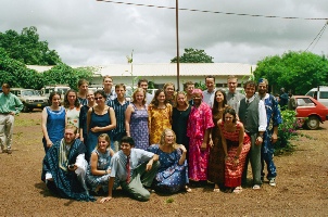 Picture of newly assigned US Peace Corps Volunteers to 
			be serving in the Fouta Jallon region of Guinea. (1998)